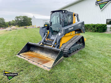 Main image John Deere 333G