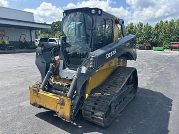 Main image John Deere 333G