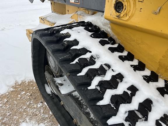 Image of John Deere 333G equipment image 2