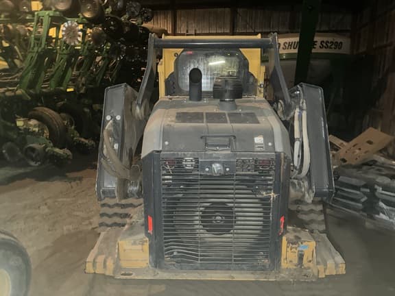 Image of John Deere 333G equipment image 4