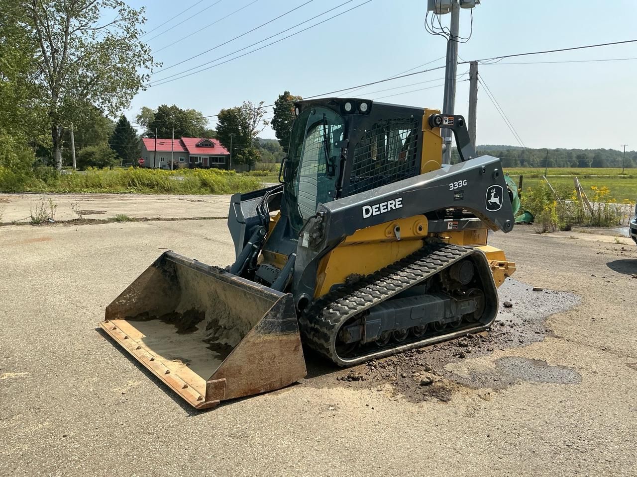 2020 John Deere 333G Equipment Image0