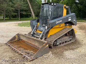 Main image John Deere 333G