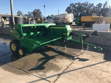 Main image John Deere 338