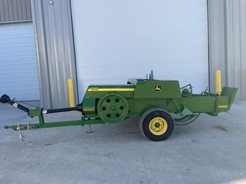 Main image John Deere 338