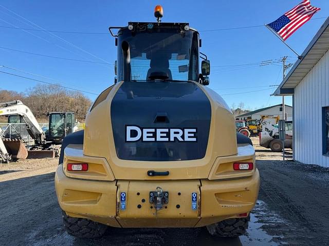 Image of John Deere 344L equipment image 3