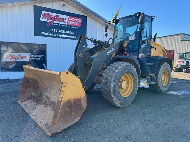 Image of John Deere 344L equipment image 1