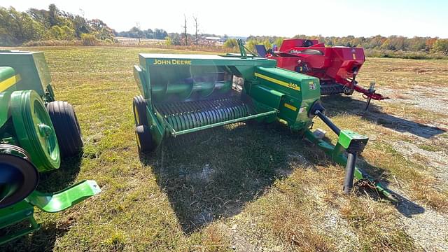 Image of John Deere 348 equipment image 4