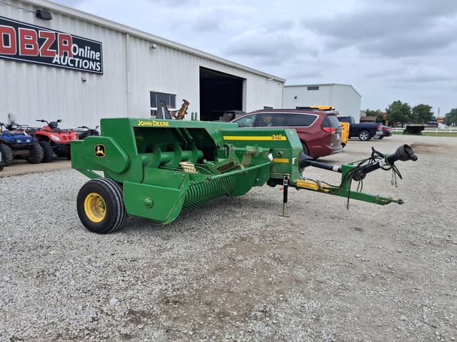 Image of John Deere 348 equipment image 3