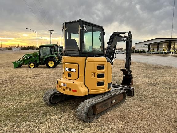 Image of John Deere 35G equipment image 4