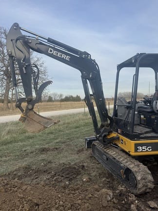 2020 John Deere 35G Equipment Image0