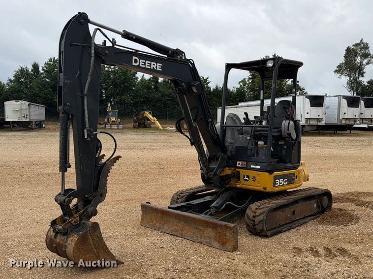 2020 John Deere 35G Equipment Image0
