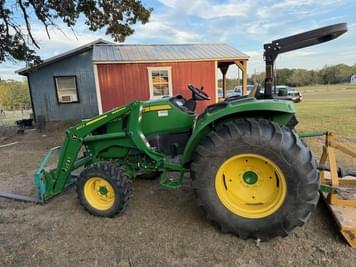 Main image John Deere 4044M