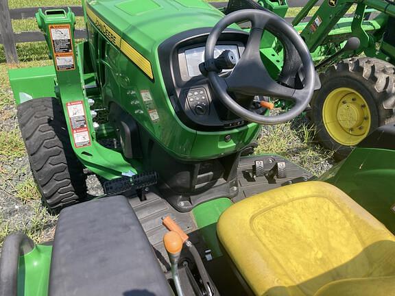 Image of John Deere 4044M equipment image 3