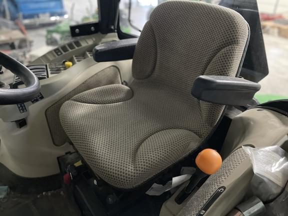 Image of John Deere 4044R equipment image 3