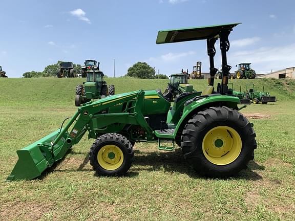 Image of John Deere 4052M equipment image 2