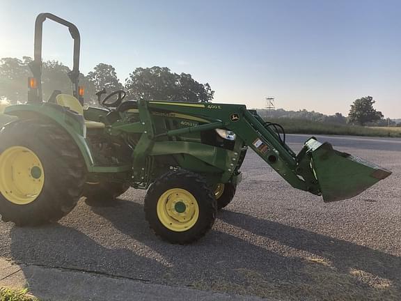 Main image John Deere 4052M 8