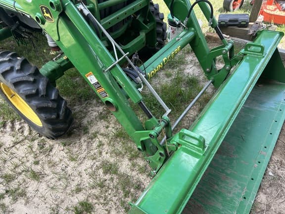 Image of John Deere 4052R equipment image 2