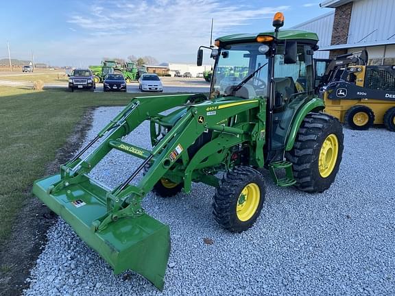 Image of John Deere 4066R equipment image 2