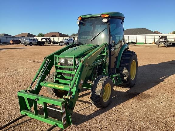 Image of John Deere 4066R equipment image 2