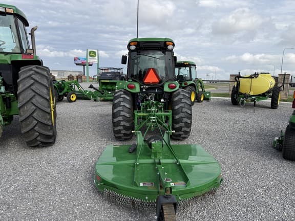 Image of John Deere 4066R equipment image 3