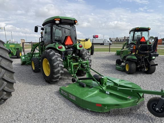 Image of John Deere 4066R equipment image 2