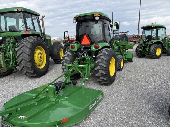 Image of John Deere 4066R equipment image 4