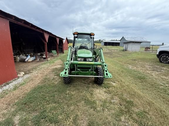 Image of John Deere 4066R equipment image 2