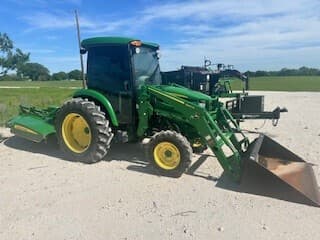 Main image John Deere 4066R