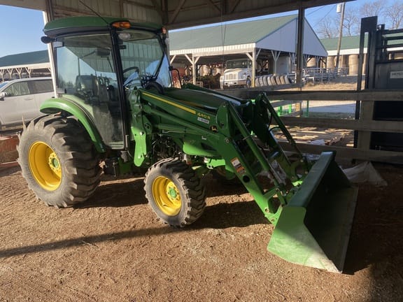 2020 John Deere 4066R Equipment Image0