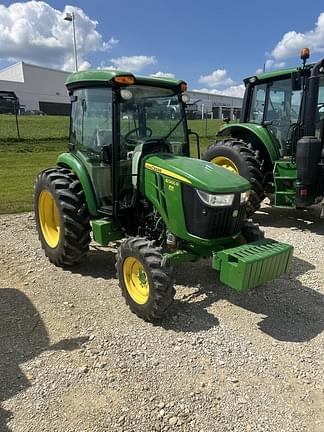Image of John Deere 4066R equipment image 1