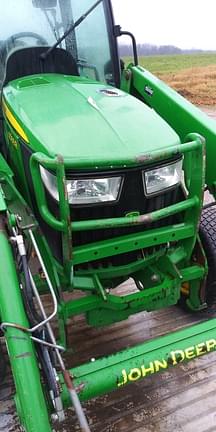 Image of John Deere 4066R equipment image 2