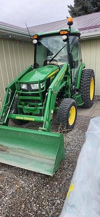 Image of John Deere 4066R equipment image 1