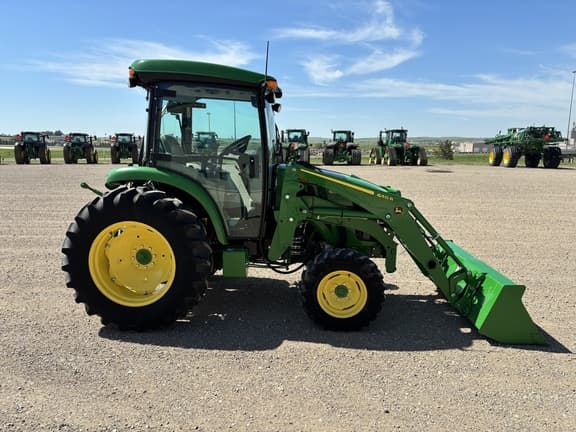 Image of John Deere 4066R equipment image 1