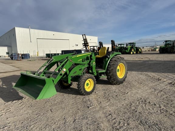 Image of John Deere 4066R Primary image