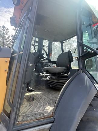 Image of John Deere 410L equipment image 4