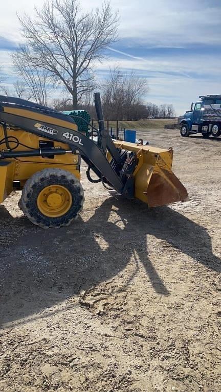 Image of John Deere 410L equipment image 1