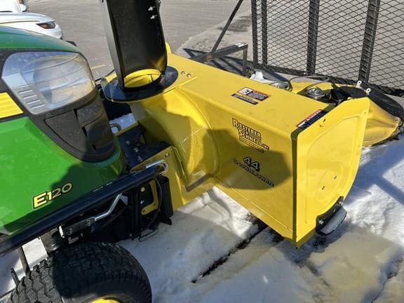 Image of John Deere 44" Snowblower equipment image 2