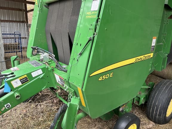 Image of John Deere 450E equipment image 2