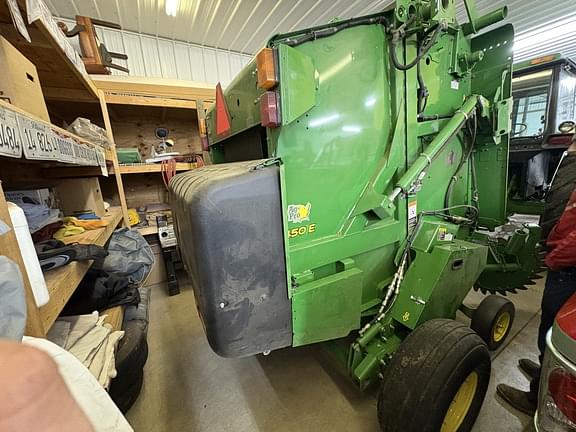 Image of John Deere 450E equipment image 1