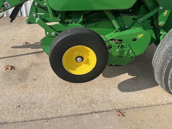 Image of John Deere 450M equipment image 3