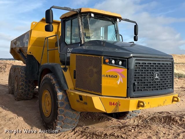 Image of John Deere 460E equipment image 2