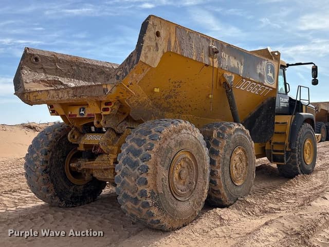 Image of John Deere 460E equipment image 4