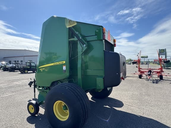 Image of John Deere 460M equipment image 4