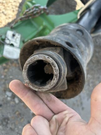 Image of John Deere 460M equipment image 4