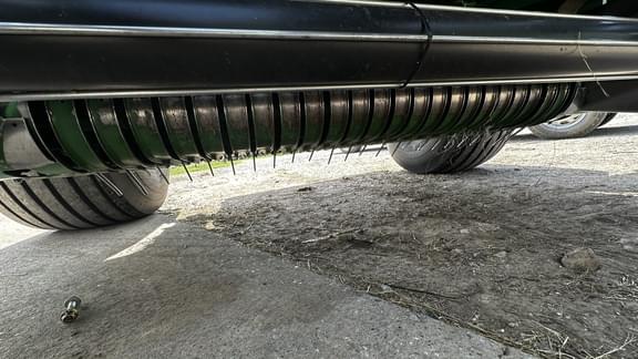 Image of John Deere 460M Silage equipment image 4