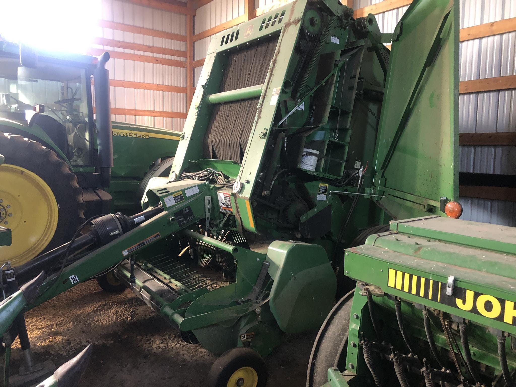 Main image John Deere 460M MegaWideHC2