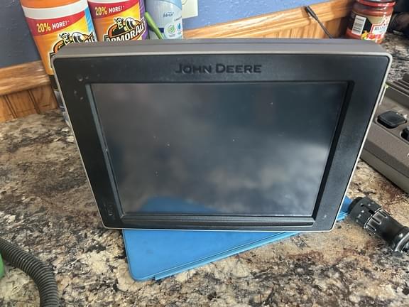Image of John Deere 4640 Primary image