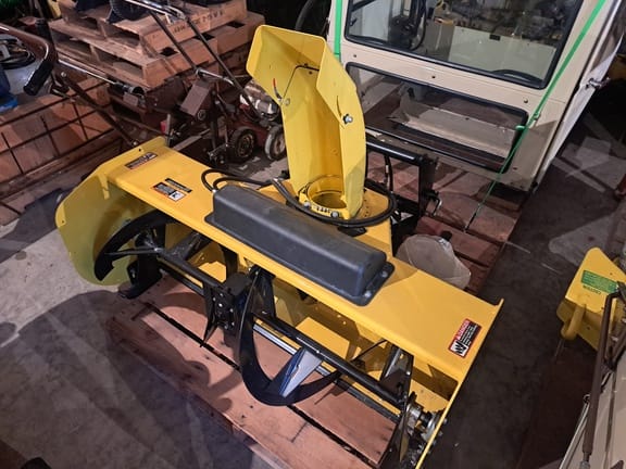 2020 John Deere 47&quot; Snow Blower Equipment Image0