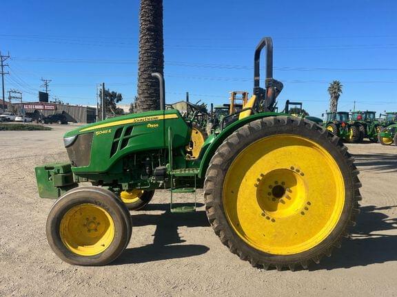 Image of John Deere 5045E equipment image 1