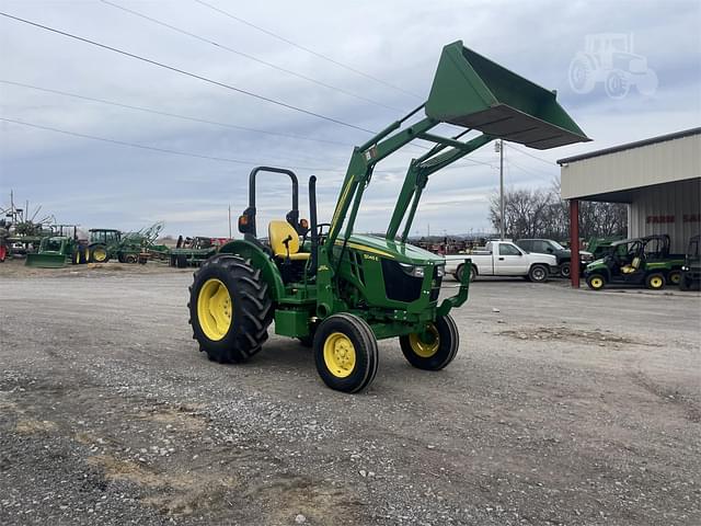 Image of John Deere 5045E equipment image 2